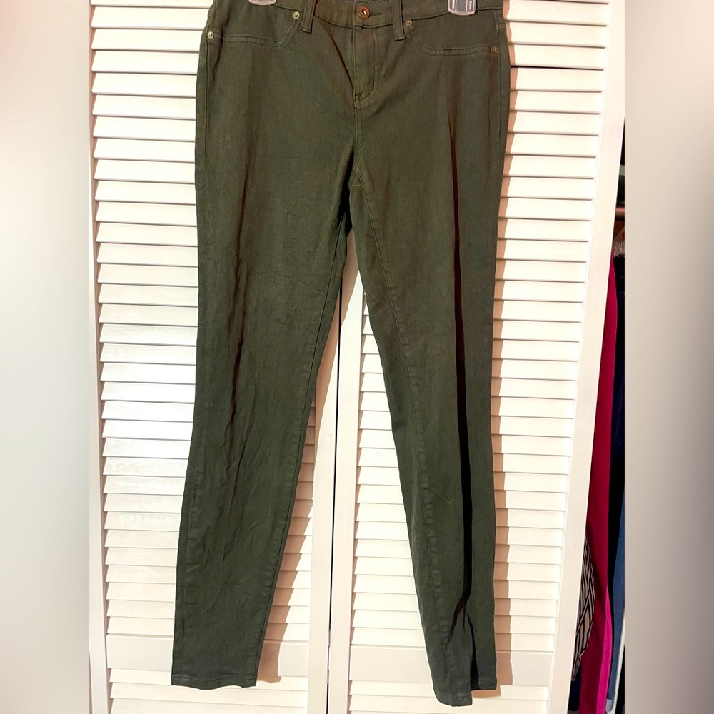 Lila Ryan size 28 dark green Jean
